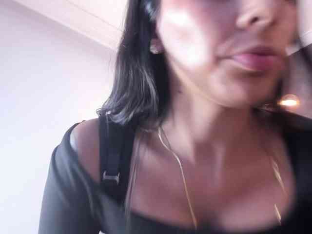 kharlyn-angel webcam