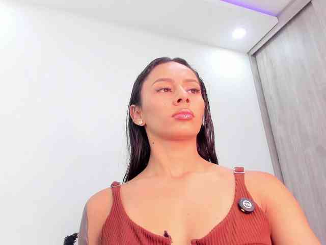 kharlyn-angel webcam