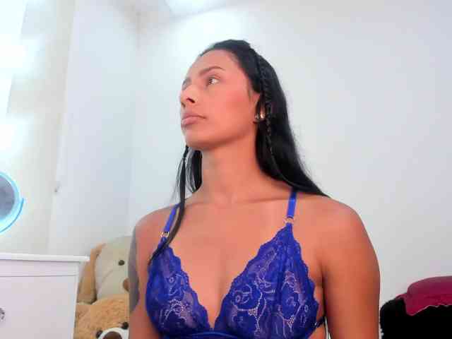 kharlyn-angel webcam