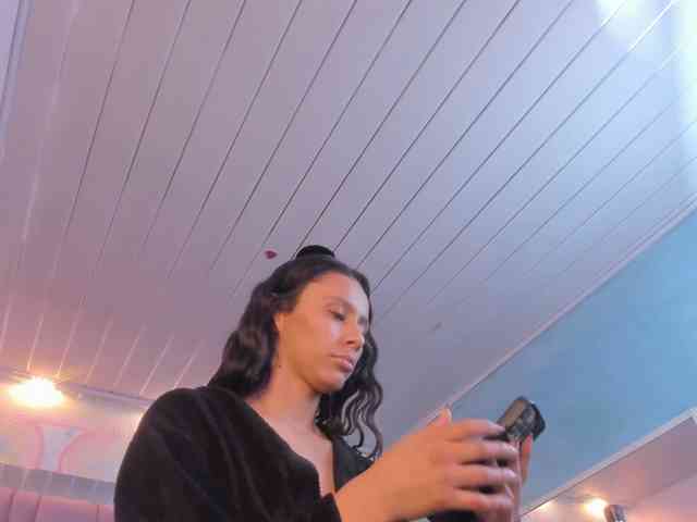 kharlyn-angel webcam