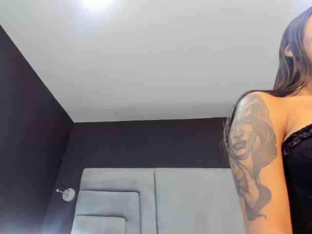 kharlyn-angel webcam