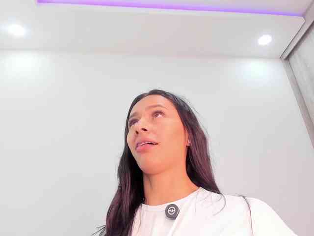 kharlyn-angel webcam