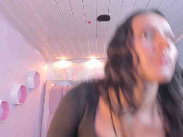 kharlyn-angel webcam