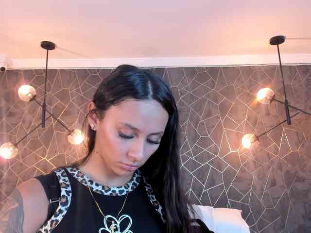 kharlyn-angel webcam