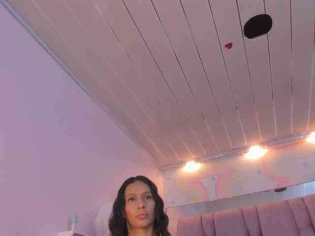 kharlyn-angel webcam