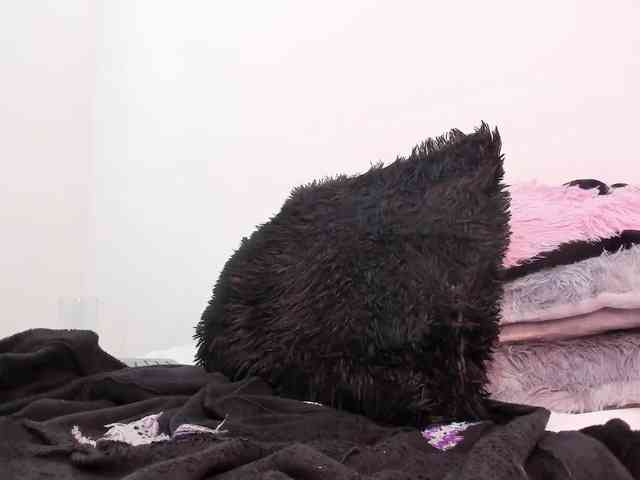 kharlyn-angel webcam