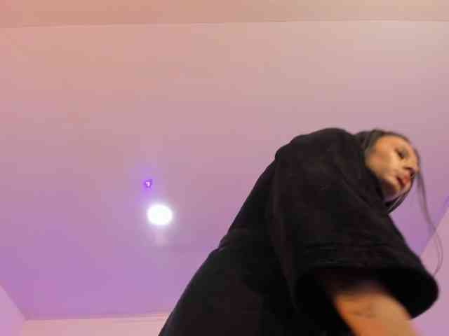 kharlyn-angel webcam