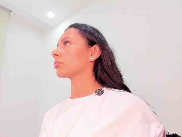 kharlyn-angel webcam