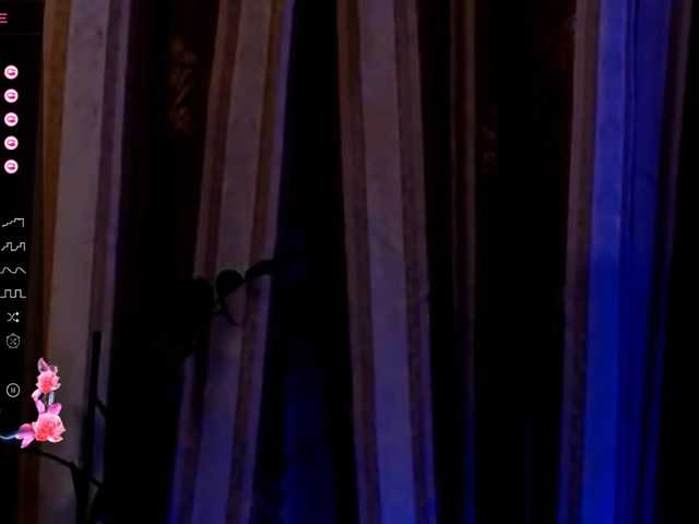 LauraBess's BongaCams show and profile