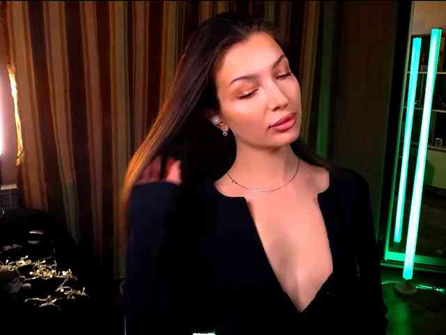 LauraBess Live Webcam on BongaCams