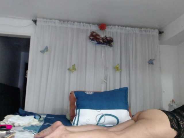 go to chat with grettajames