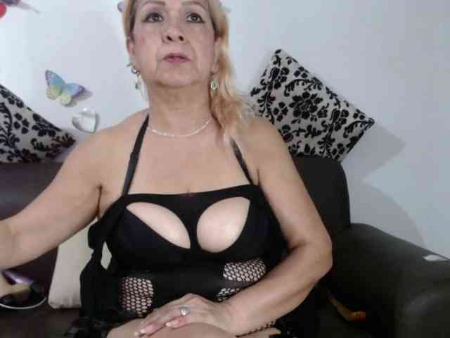 grettajames webcam