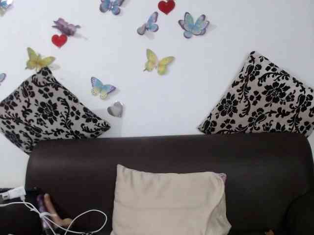 grettajames webcam