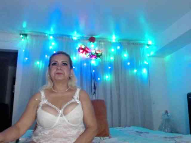 grettajames webcam
