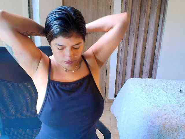 sara401 webcam