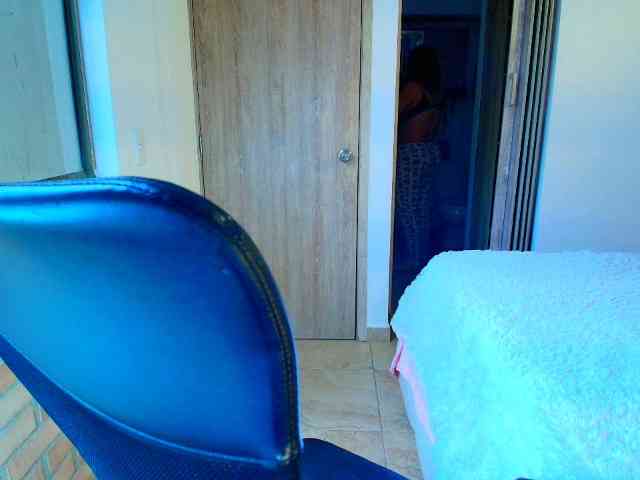 sara401 webcam