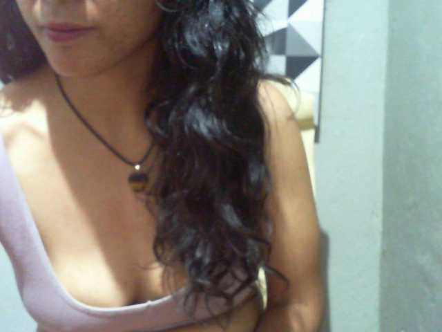 Cyah2's BongaCams show and profile