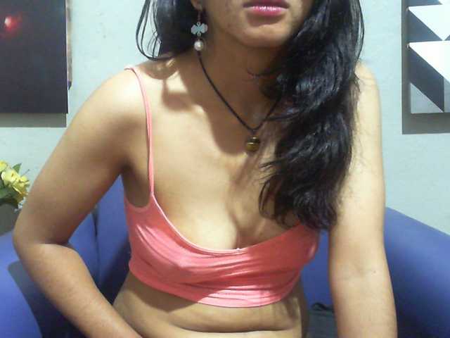 Cyah2's BongaCams show and profile