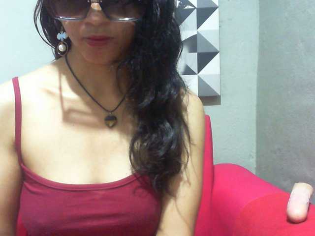 Cyah2's BongaCams show and profile