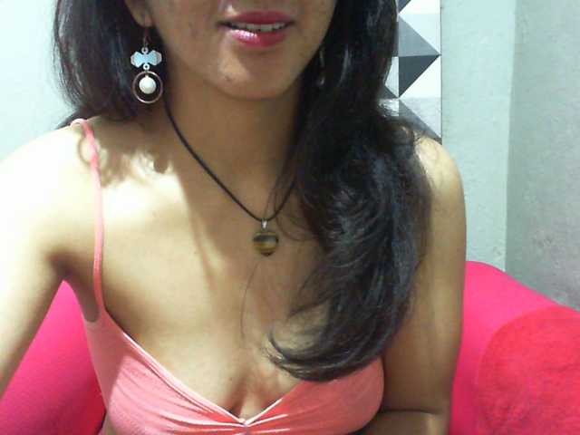 Cyah2's BongaCams show and profile