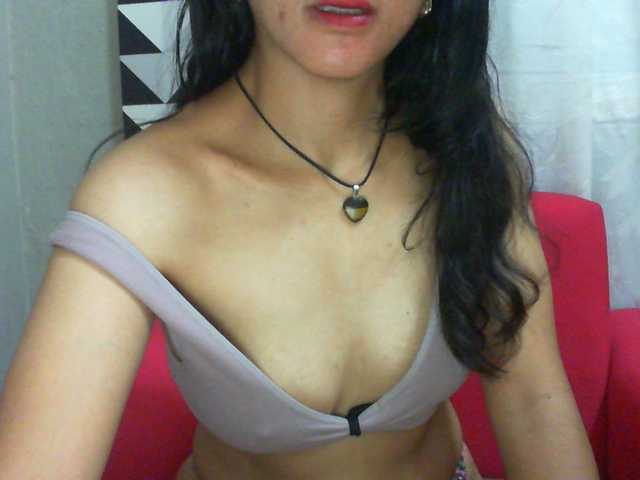 Cyah2's BongaCams show and profile