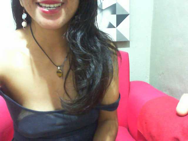 Cyah2's BongaCams show and profile