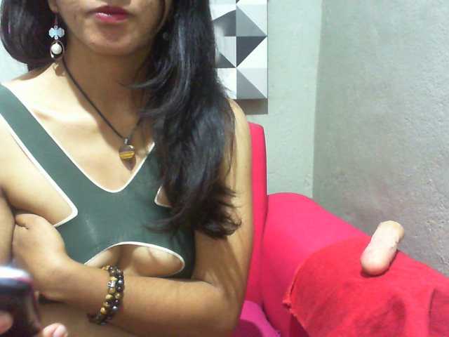 Cyah2's BongaCams show and profile