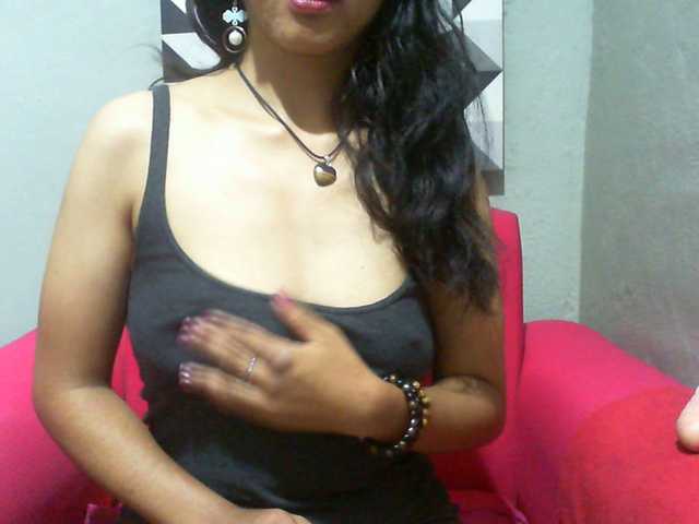 Cyah2's BongaCams show and profile