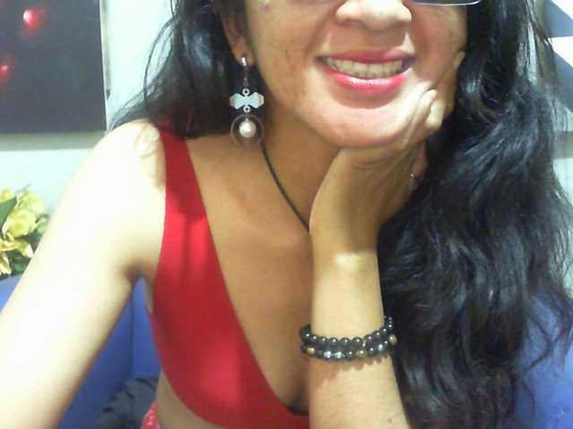 Cyah2's BongaCams show and profile