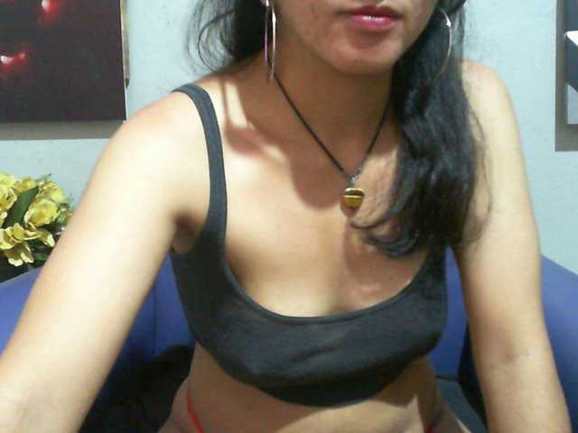 Cyah2's BongaCams show and profile