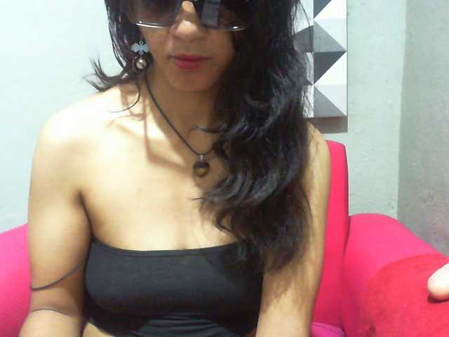 Cyah2's BongaCams show and profile