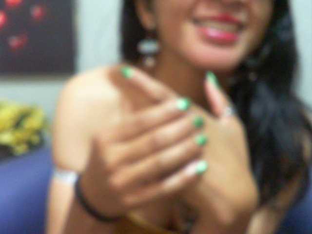 Cyah2's BongaCams show and profile