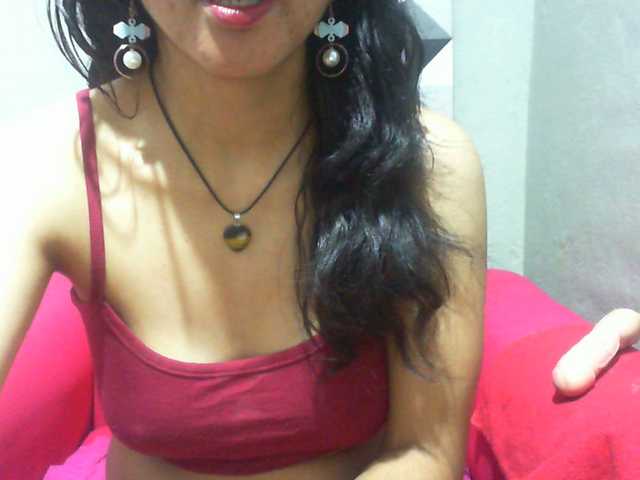 Cyah2's BongaCams show and profile