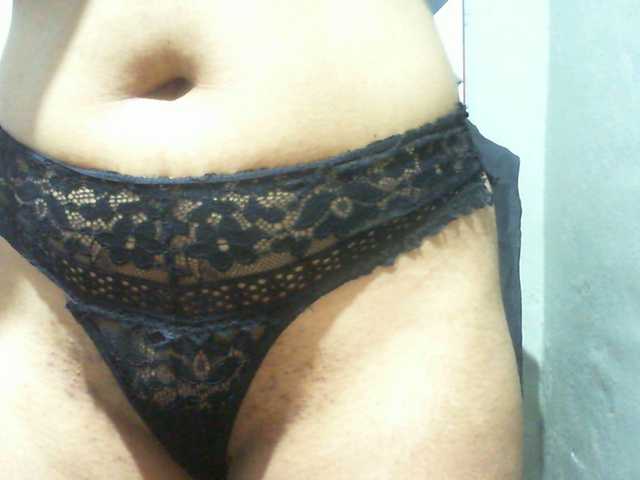 Cyah2's BongaCams show and profile