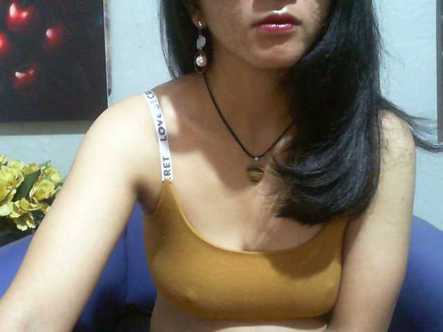 Cyah2's BongaCams show and profile