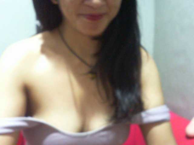 Cyah2's BongaCams show and profile