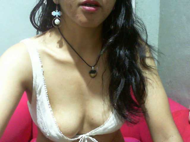 Cyah2's BongaCams show and profile