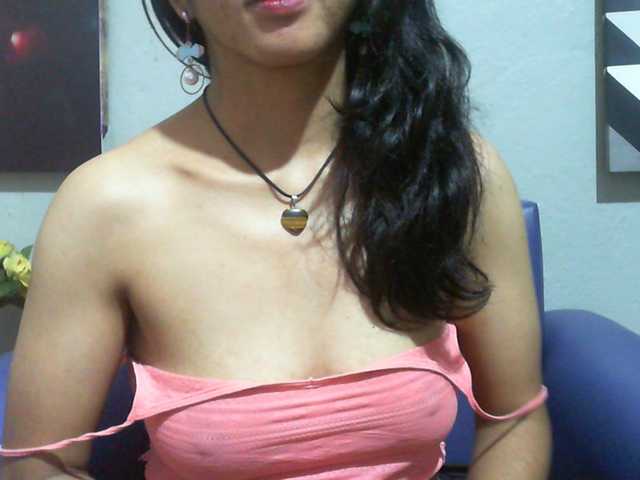 Cyah2's BongaCams show and profile