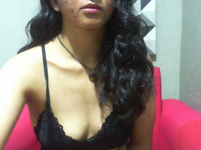 Cyah2's BongaCams show and profile