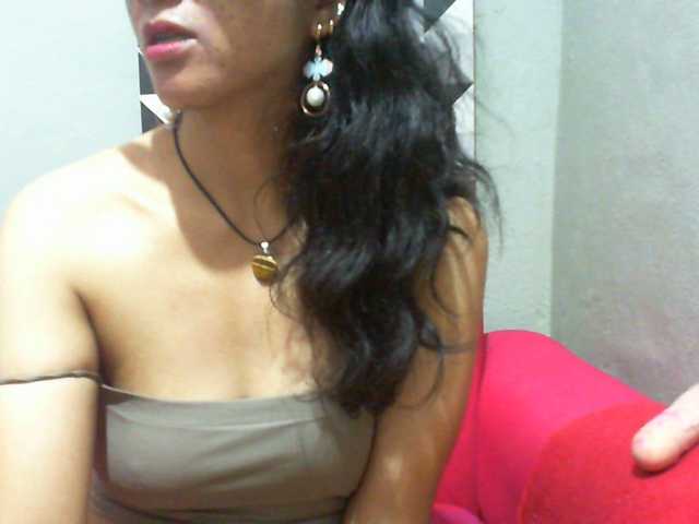 Cyah2's BongaCams show and profile