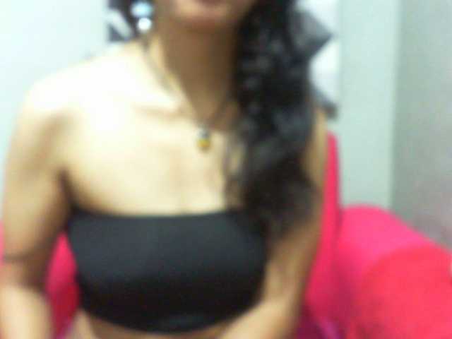 Cyah2's BongaCams show and profile