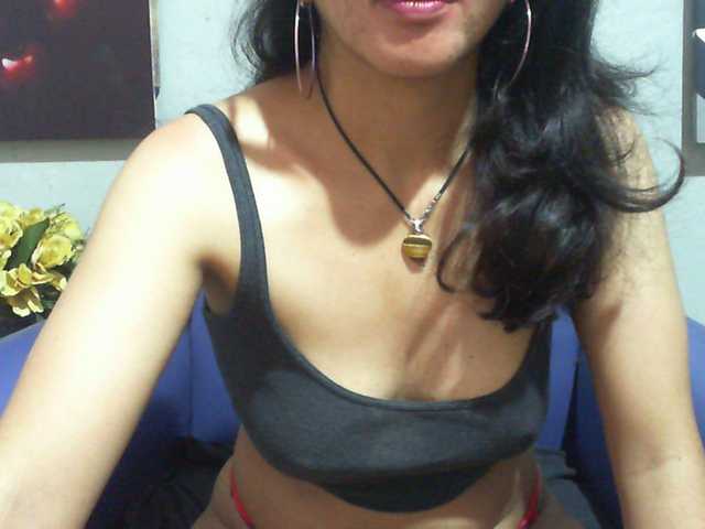 Cyah2's BongaCams show and profile