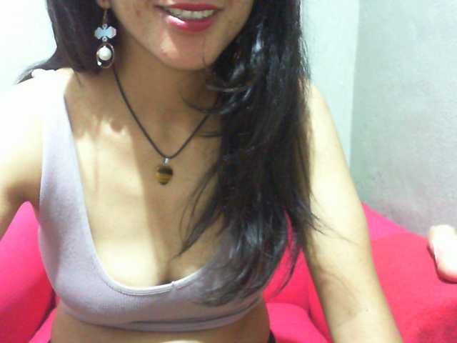 Cyah2's BongaCams show and profile