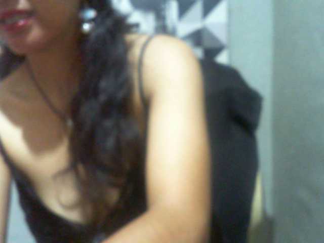 Cyah2's BongaCams show and profile