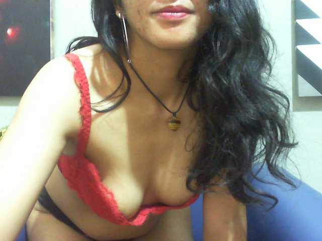 Cyah2's BongaCams show and profile