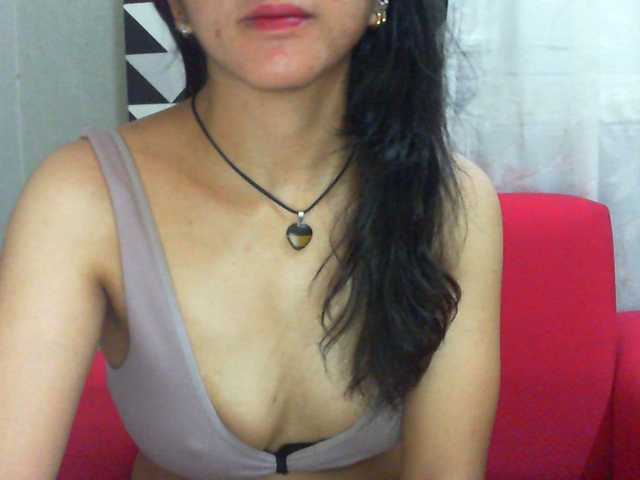 Cyah2's BongaCams show and profile