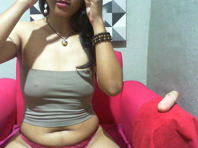 Cyah2's BongaCams show and profile