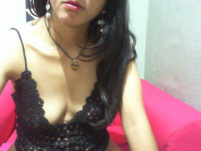 Cyah2's BongaCams show and profile