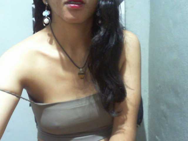 Cyah2's BongaCams show and profile