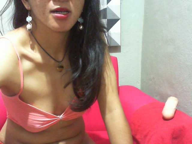 Cyah2's BongaCams show and profile